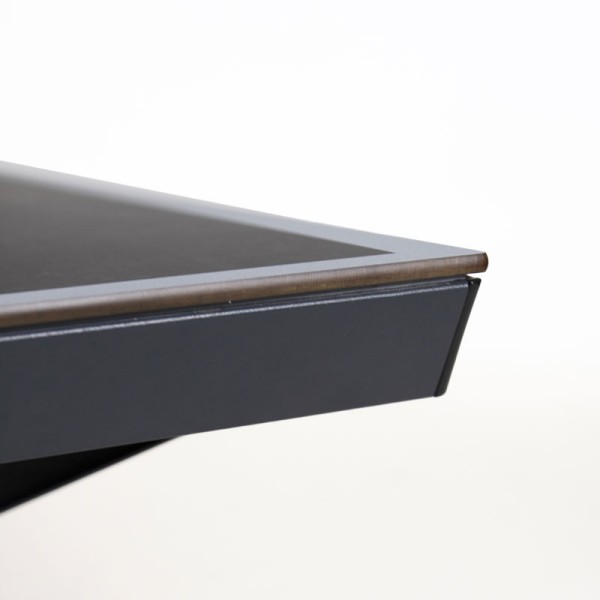 Namizno teniška zunanja miza Cornilleau Play-style Black s črtami - dobava 4 tedne