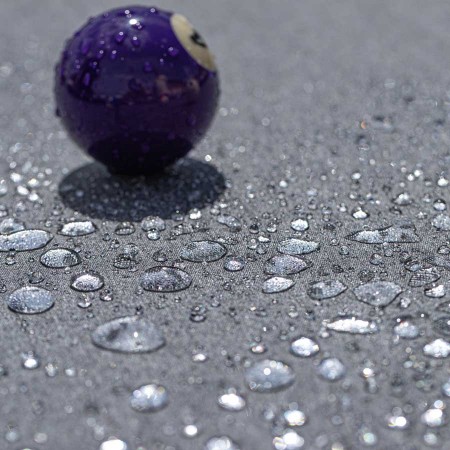 Biljard Hyphen črne barve z light grey podlogo