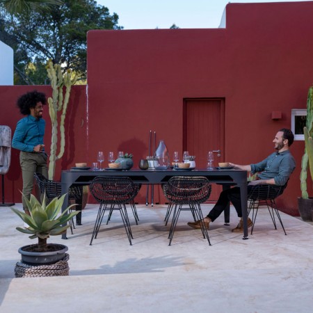 Biljard Hyphen črne barve z dark grey podlogo